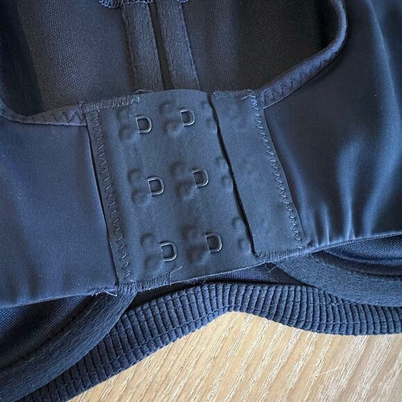 Athleta Glory Sports Bra Navy Blue Sports Bra 36D 659028 - Picture 6 of 8